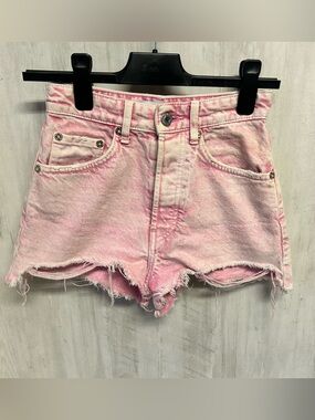 ZARA Pink Distressed Denim Shorts - Women's High-Rise Summer Cutoffs